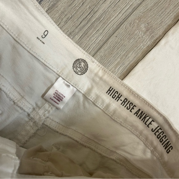 High-Rise Jeggings - Picture 5 of 6